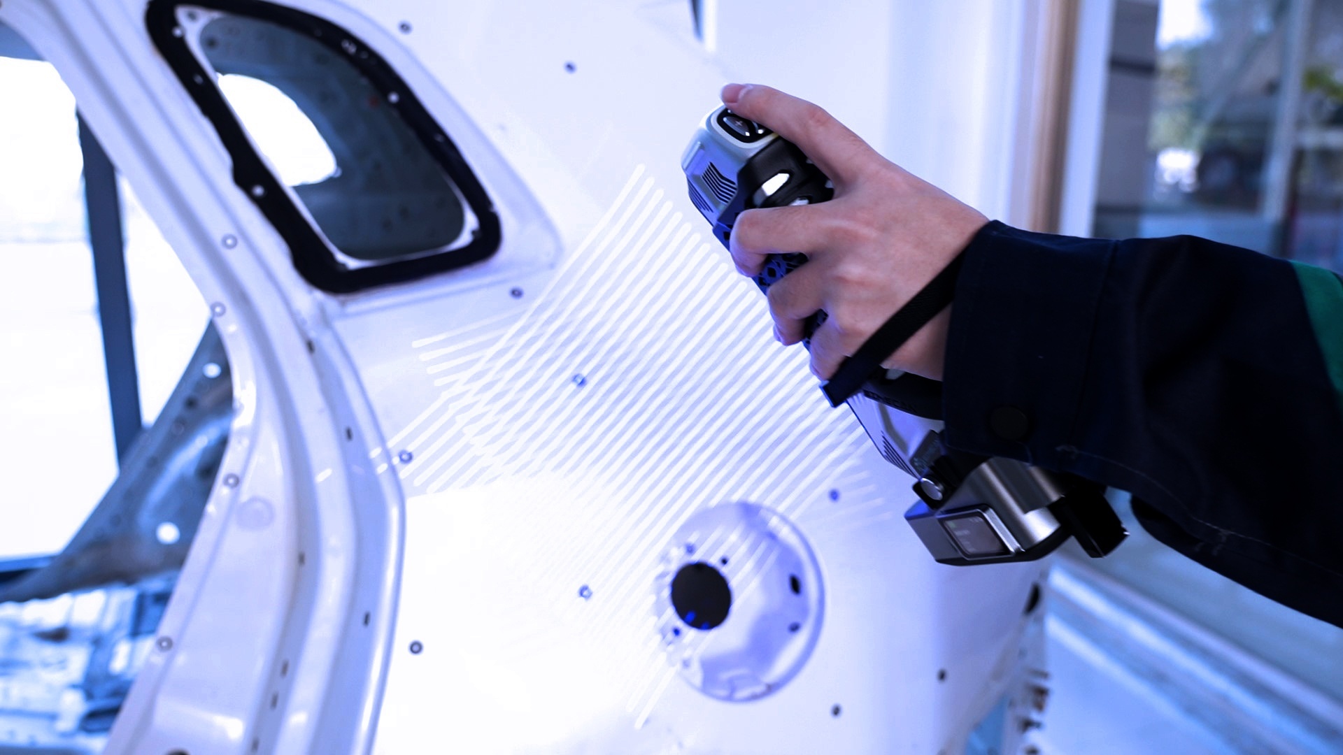 SIMSCAN-S Gen2 Blue Laser 기반 자동차 차체 고정밀 측정